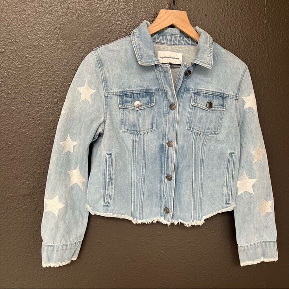 Cupcakes and Cashmere Affleck Embroidered Star Denim Jacket - Picture 4 of 11